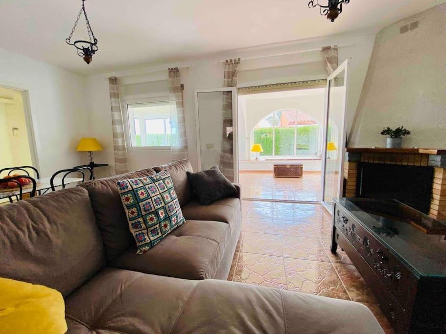 Villa Caramonte, En Costa Dorada Les Tres Cales المظهر الخارجي الصورة